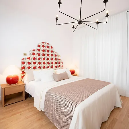 Puerta De La Axarquia Boutique * Velez Malaga